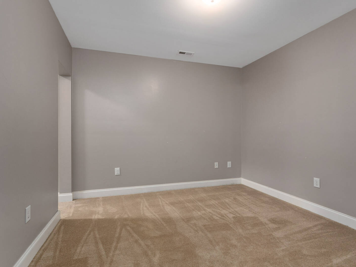 201 Horseshoe Lake Drive Spartanburg, SC 29306