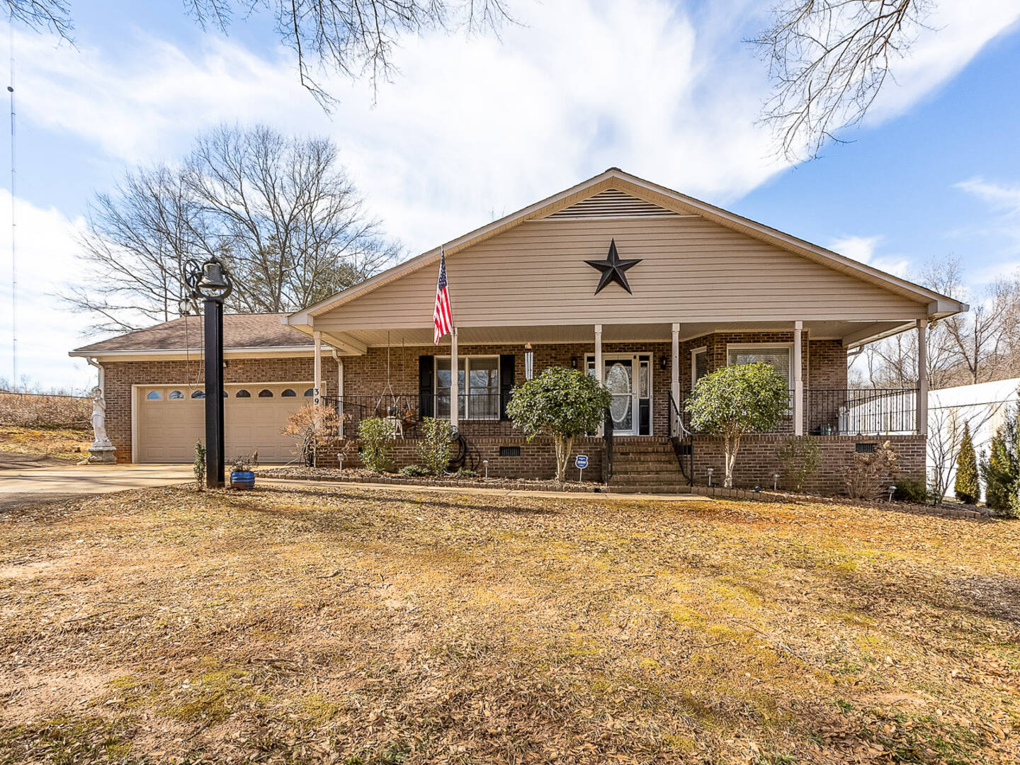 Brivity 395 Belcher Road Boiling Springs, SC 29316 Virtual Tour