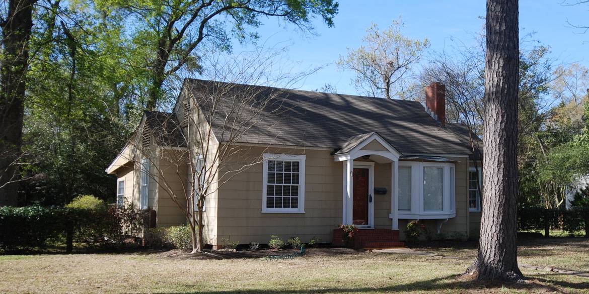 Brivity 1755 Central Drive Beaumont, TX 77706