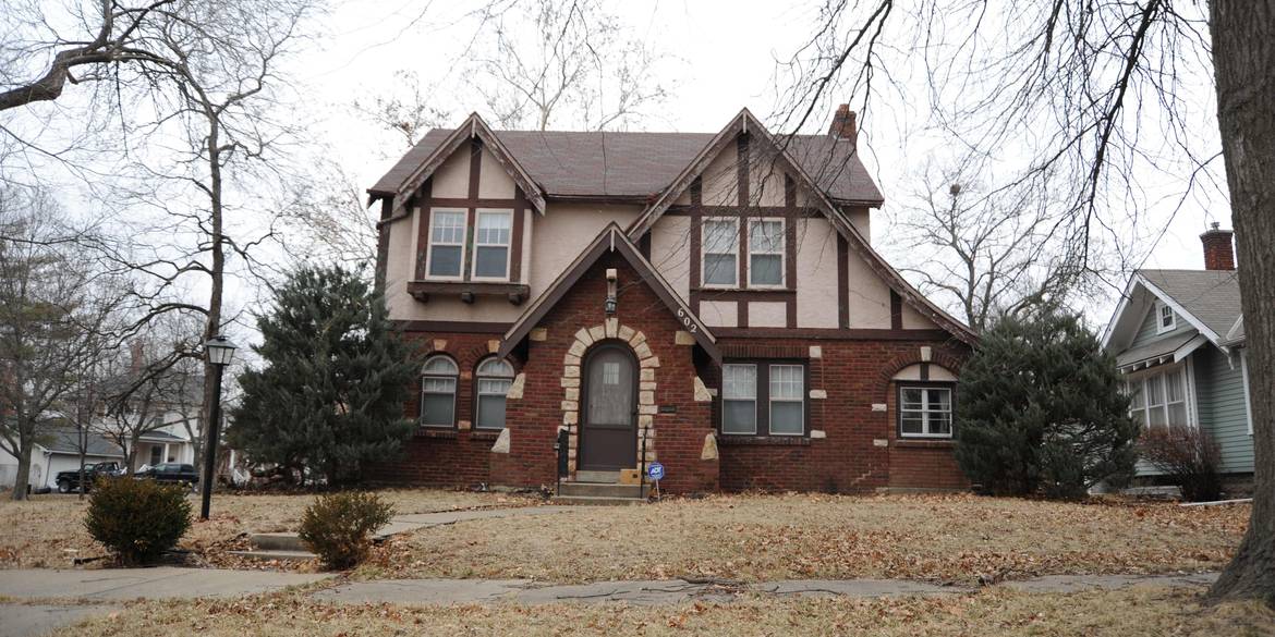 Brivity 602 E Miami Street Paola, KS 66071