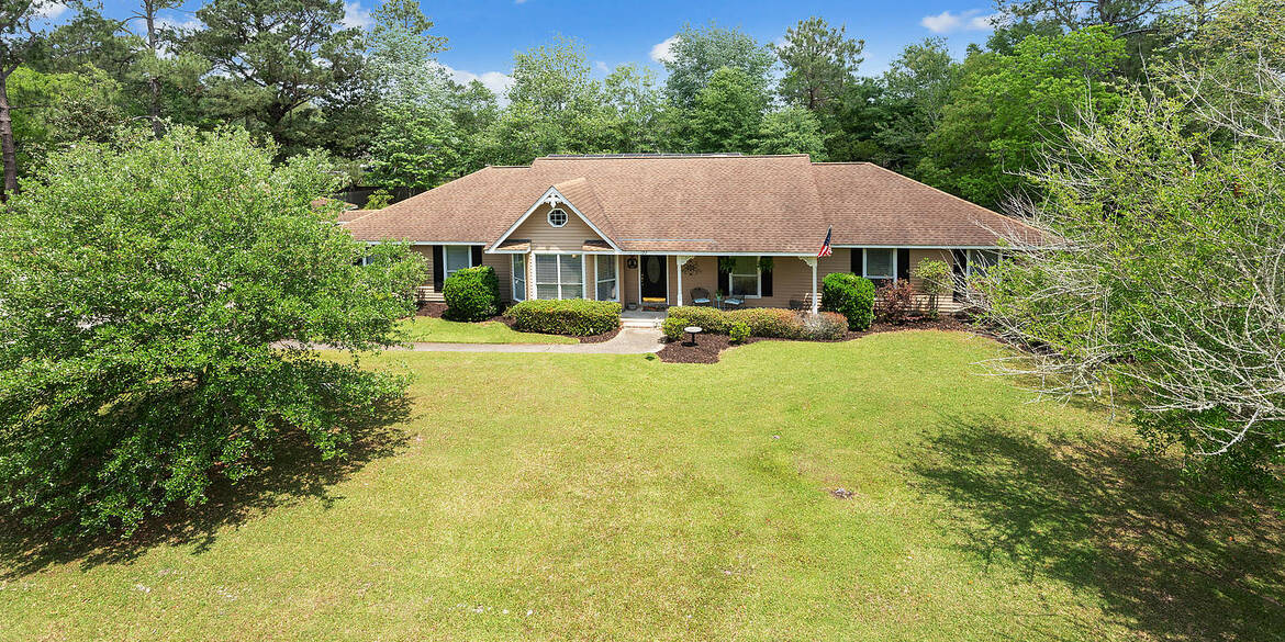 Brivity 122 Rue Holiday Slidell, LA 70461