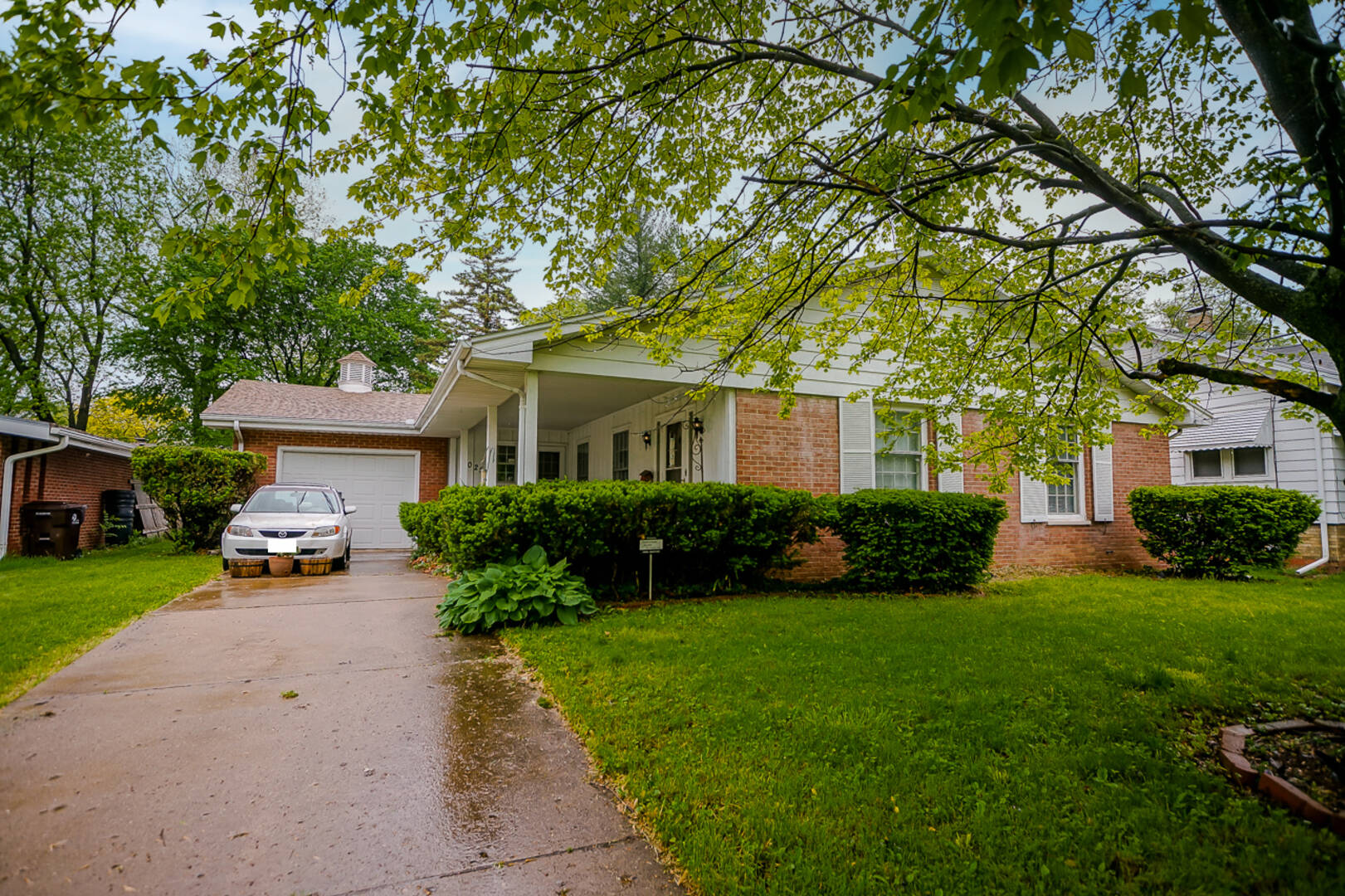 Brivity 1025 E Melbourne Ave Peoria, IL 61603 Virtual Tour