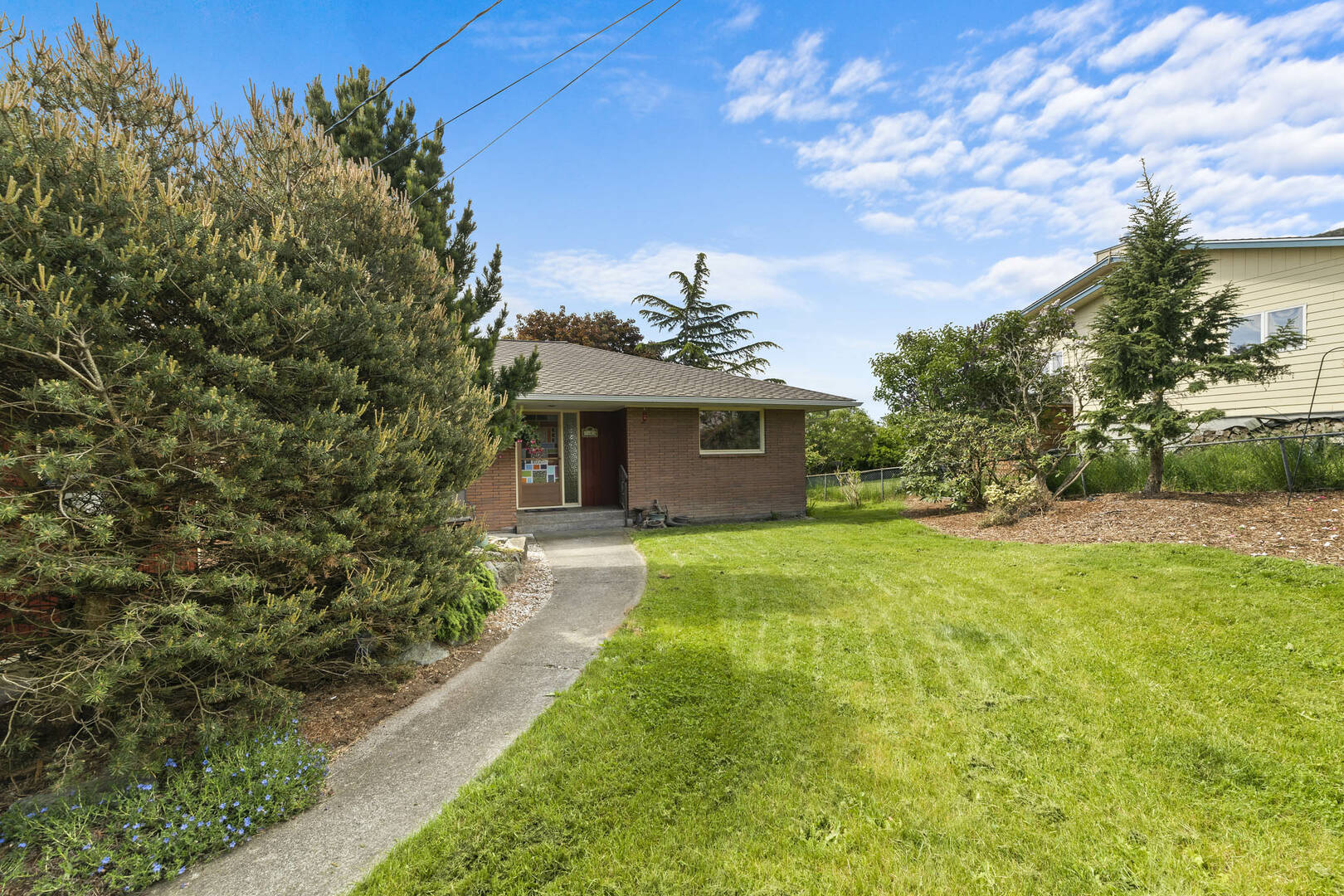 2463 Crestline St Ferndale, WA 98248