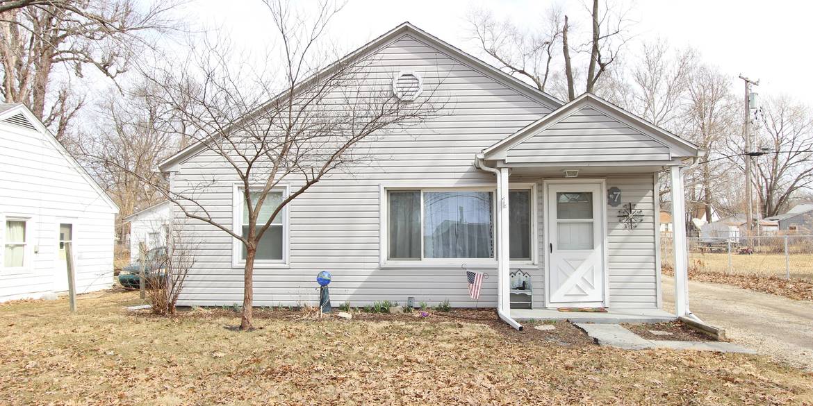 Brivity 7 Oak Lane Nortk Pekin IL 61554 Pekin, IL 61554