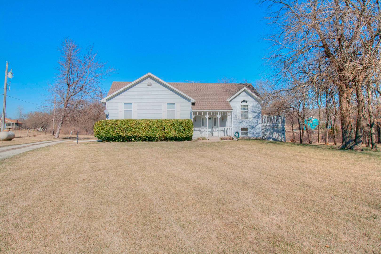 Brivity 13604 E 215th Street Peculiar, MO 64078 Virtual Tour
