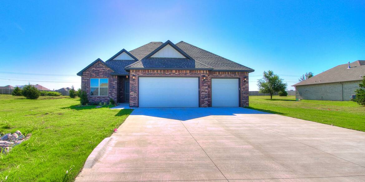 Brivity 8030 Cottonwood Ave Edmond, OK 73034