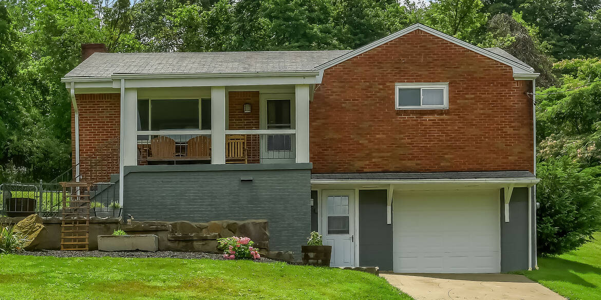 Brivity 213 Spartz Dr Clairton, PA 15025