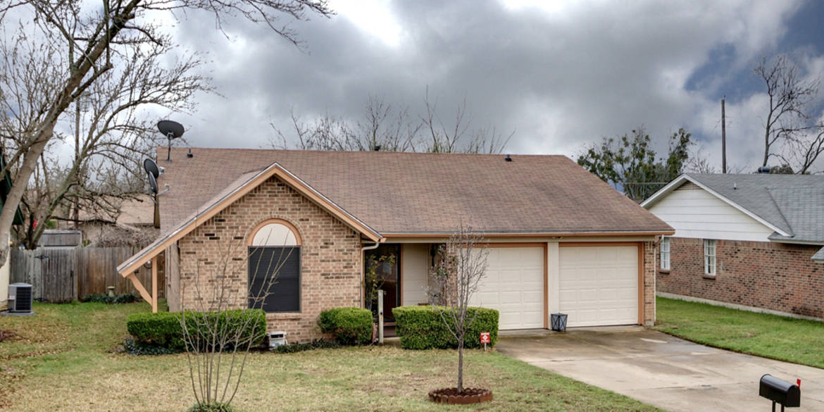 Brivity 1415 Laurel Lane Cleburne, TX 76033