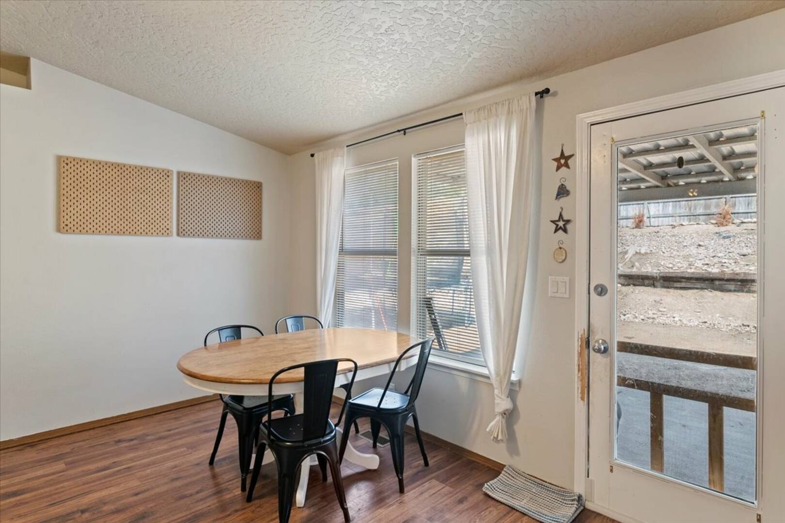 3764 S Springfield  Meridian, ID 83642