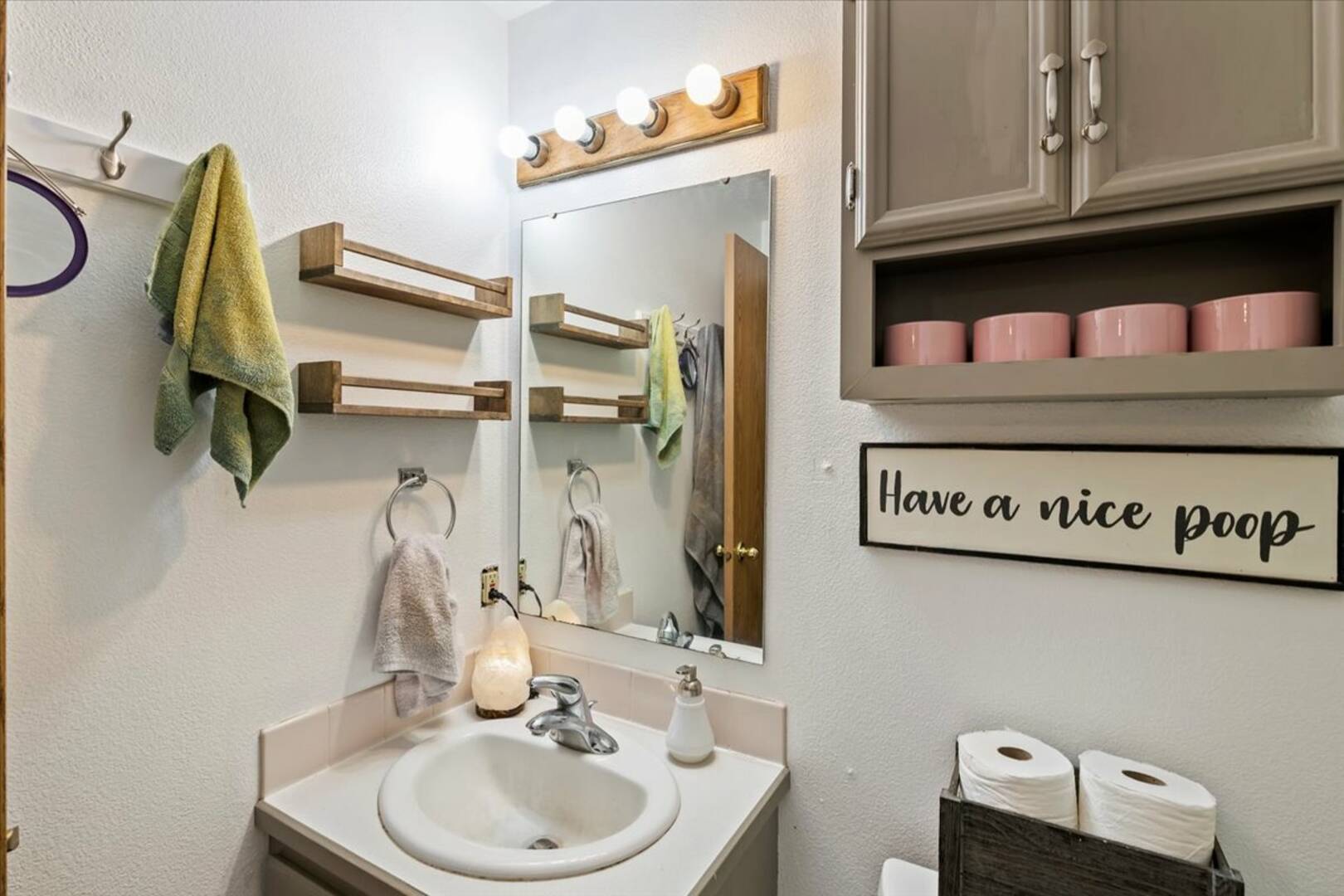 3764 S Springfield  Meridian, ID 83642