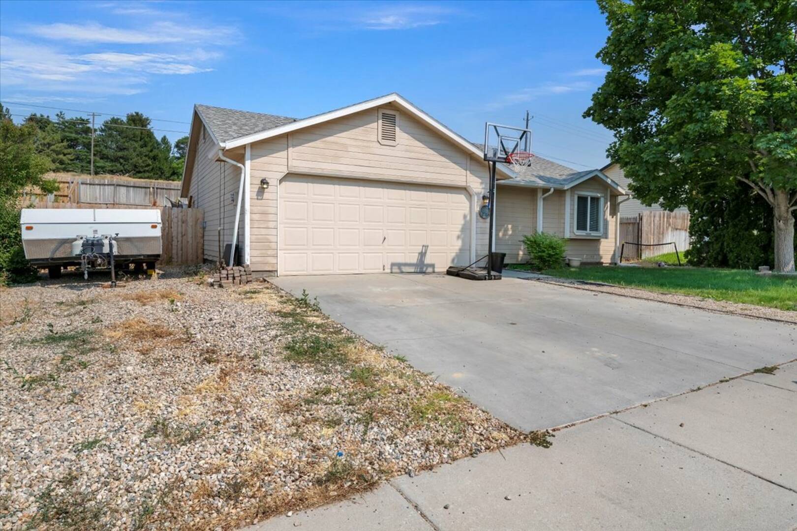 3764 S Springfield  Meridian, ID 83642
