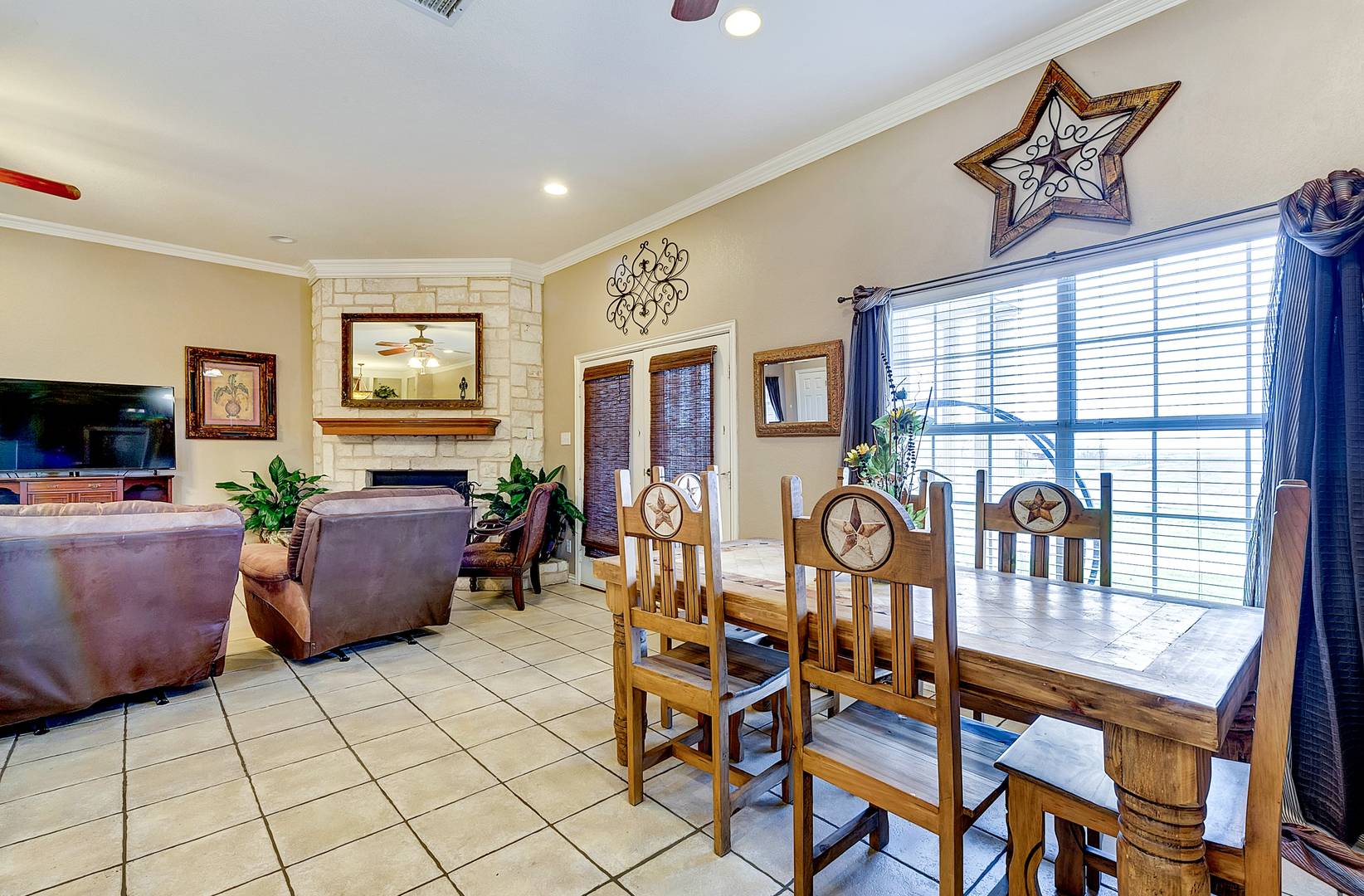 Brivity 1804 W. Westhill Cleburne, TX 76033 Virtual Tour