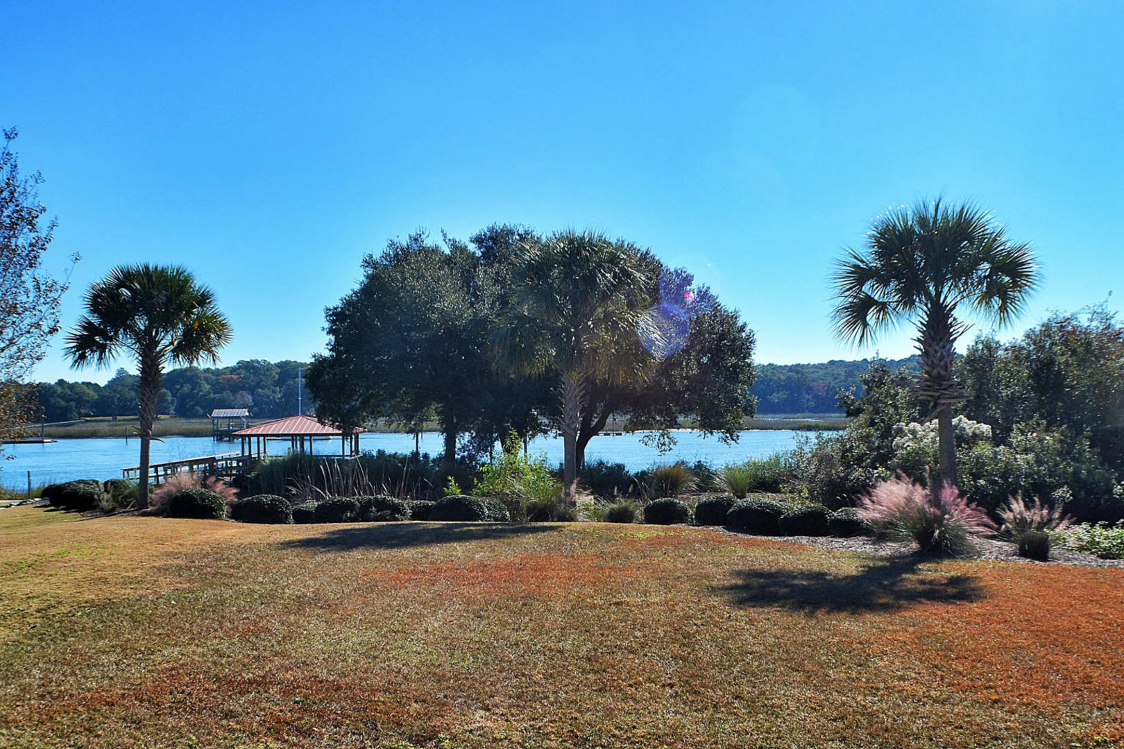 Brivity 20 Anchor Watch Wadmalaw Island, SC 29487 Virtual Tour