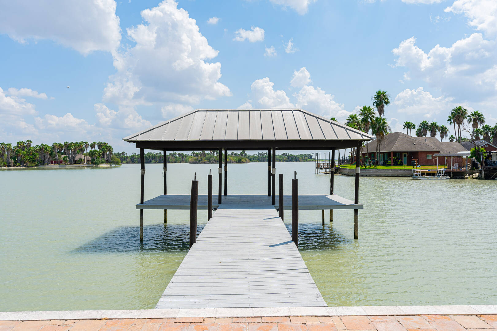 Brivity 1013 Harbor Ln La Joya, TX 78560 Virtual Tour