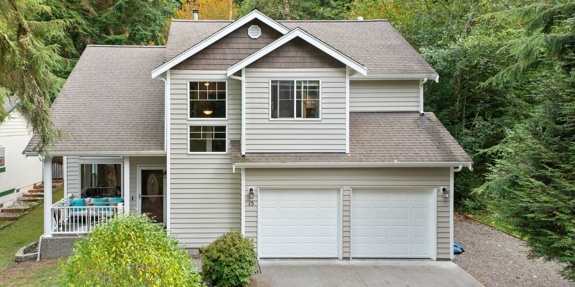 Brivity 15 Sunnyside Ln Bellingham, WA 98229