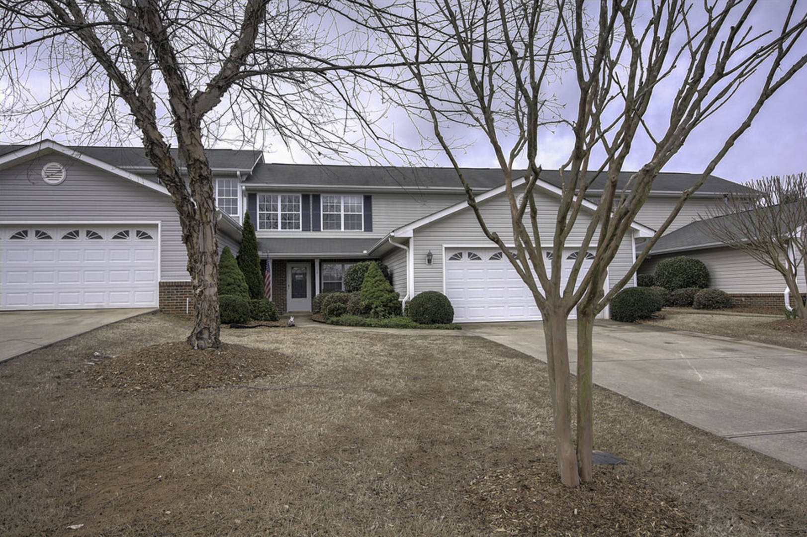 Brivity 16 River birch way Greer, SC 29650 Virtual Tour