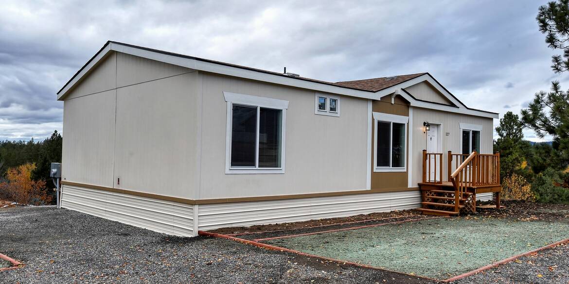 Brivity 127 N Ruby St Rockford, Washington 99030