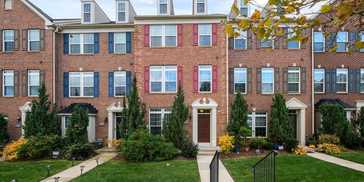 Brivity 3707 Commodore Joshua Barney Drive NE Washington, DC 20018