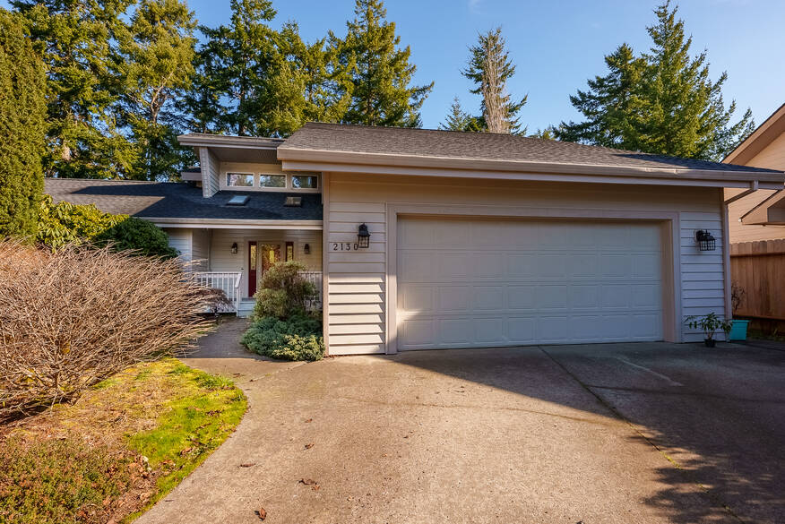 Brivity 2130 Willow St Florence, OR 97439