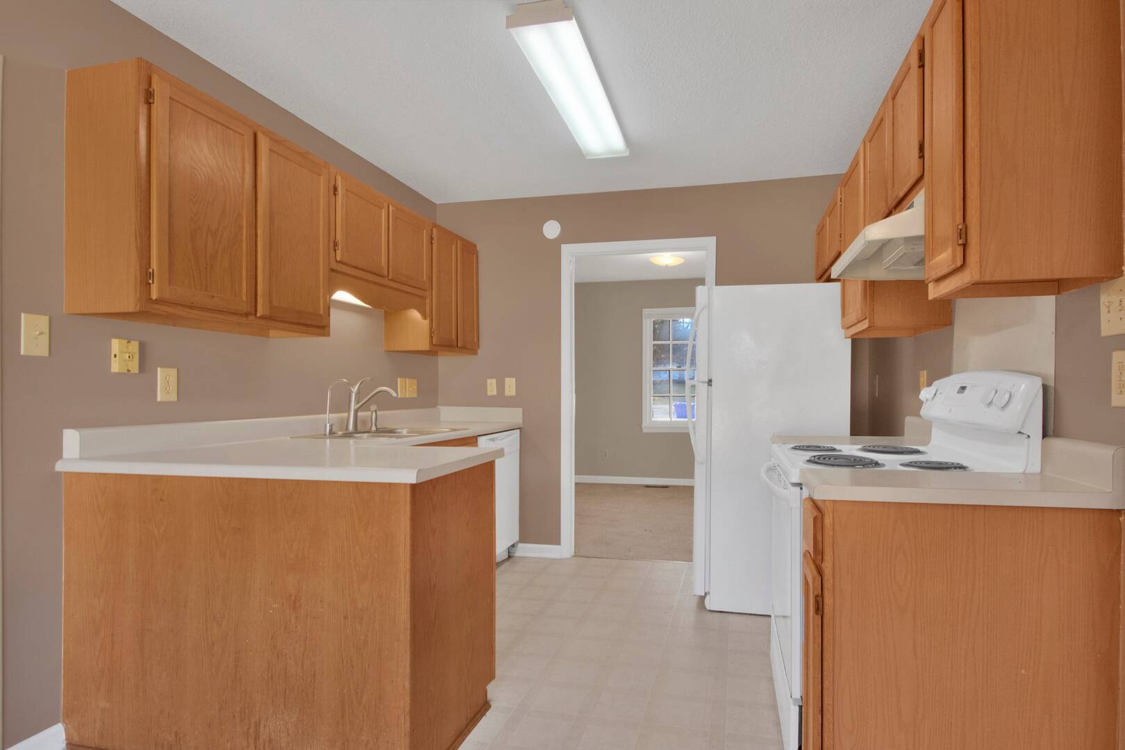 7908 Sumter Pl Fayetteville, NC 28314