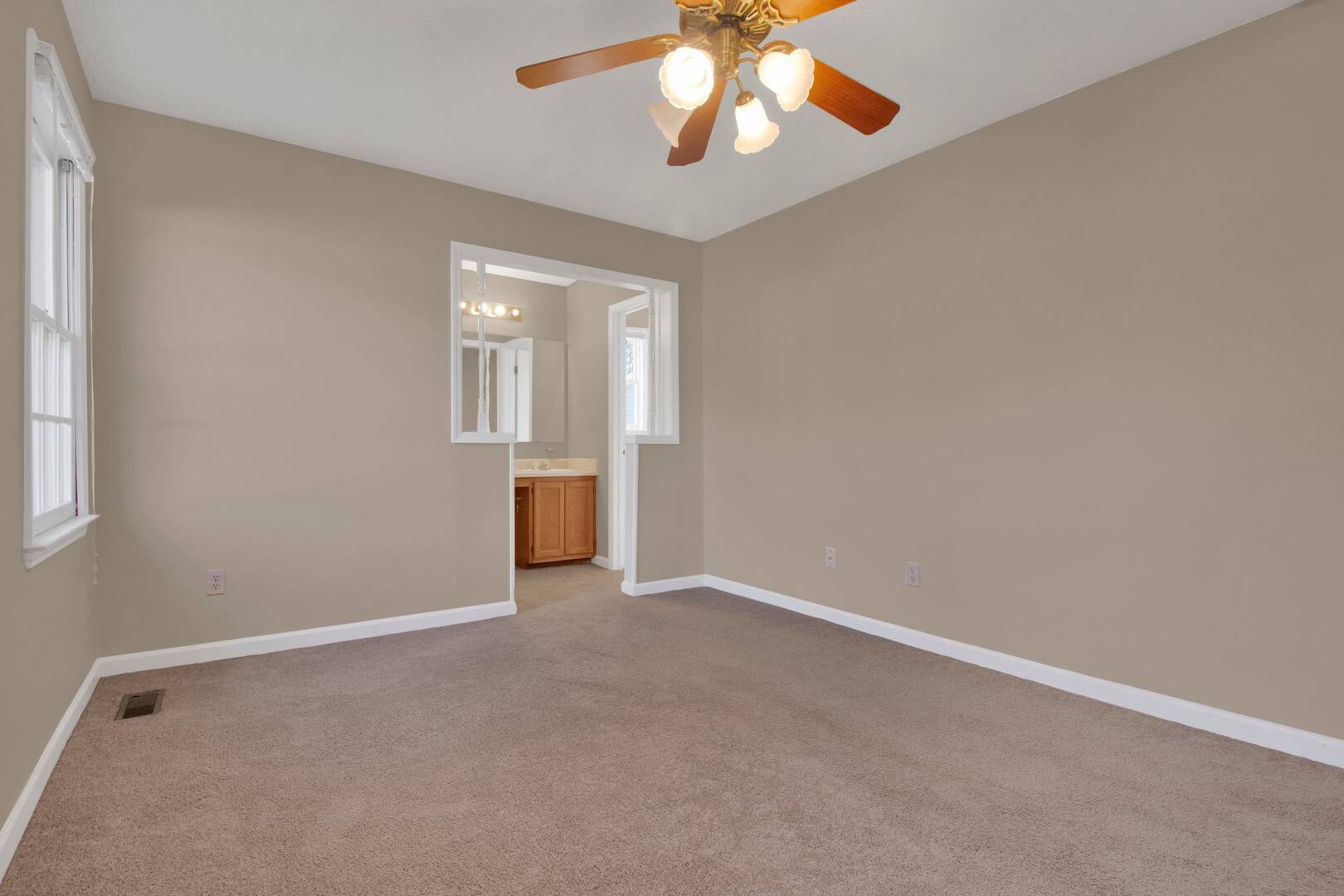 7908 Sumter Pl Fayetteville, NC 28314