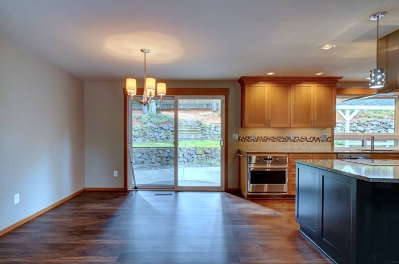 6722 Twin Hills Dr W University Place, WA 98467