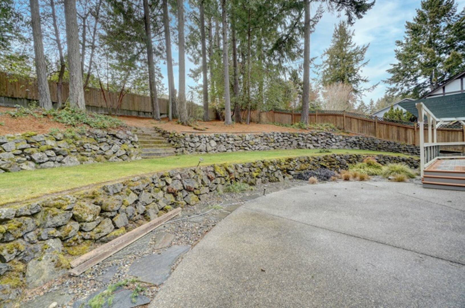 6722 Twin Hills Dr W University Place, WA 98467