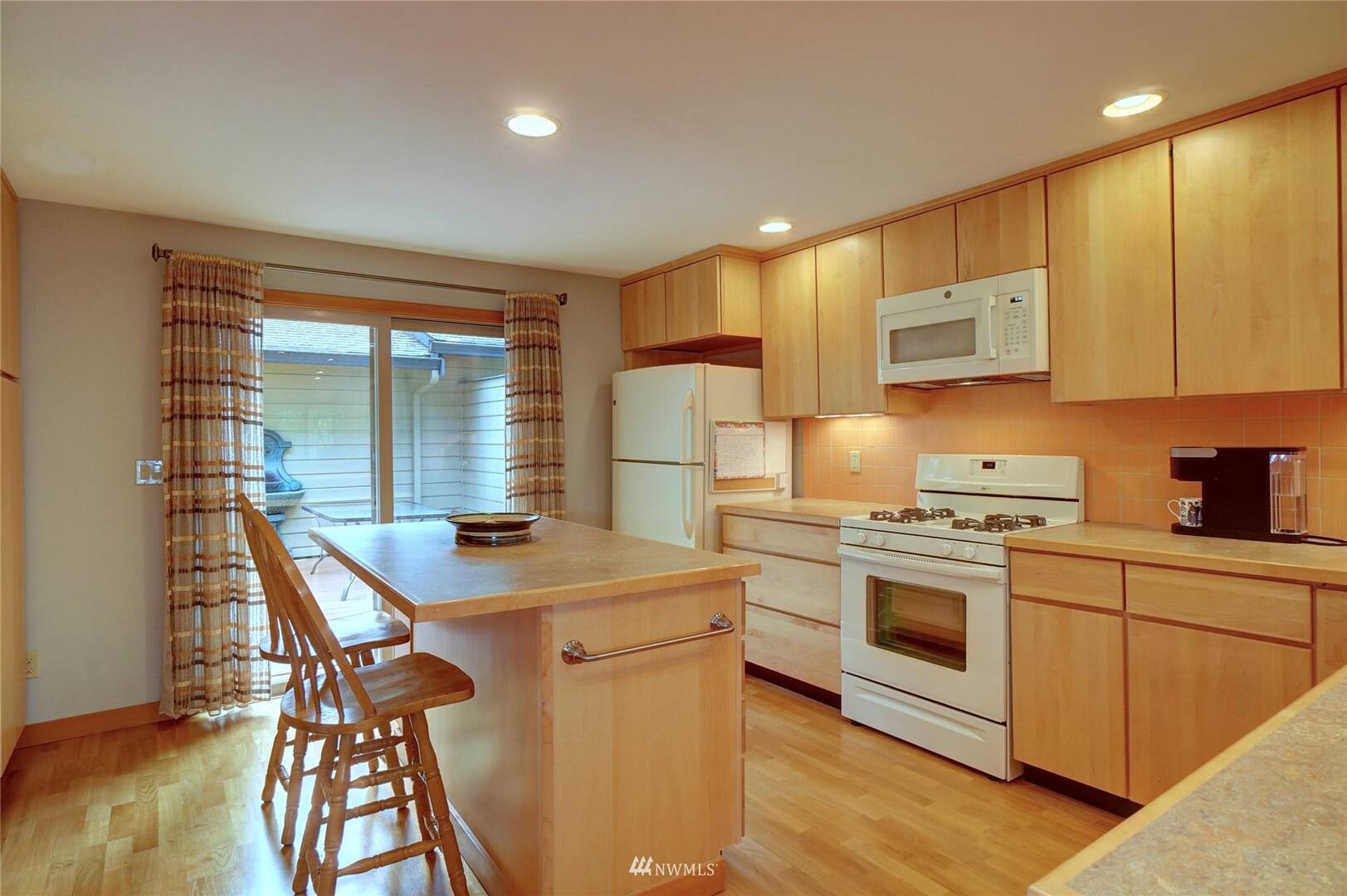 1314 Evergreen Park Drive SW Unit R Olympia, WA 98502