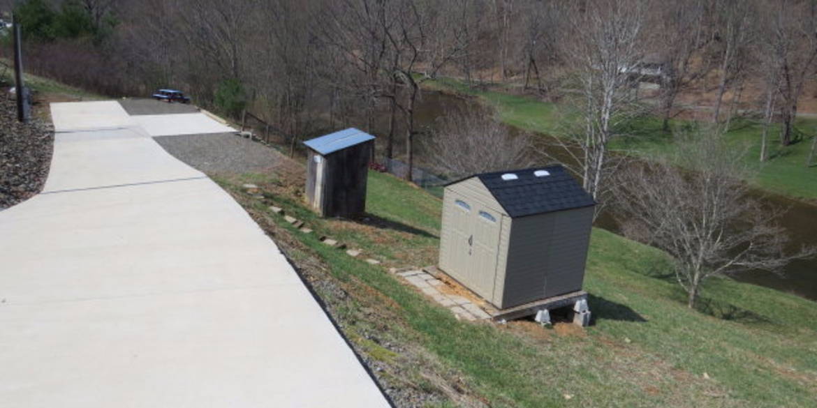 Brivity 19 & 20 River Bottom Lane Galax, VA 24333