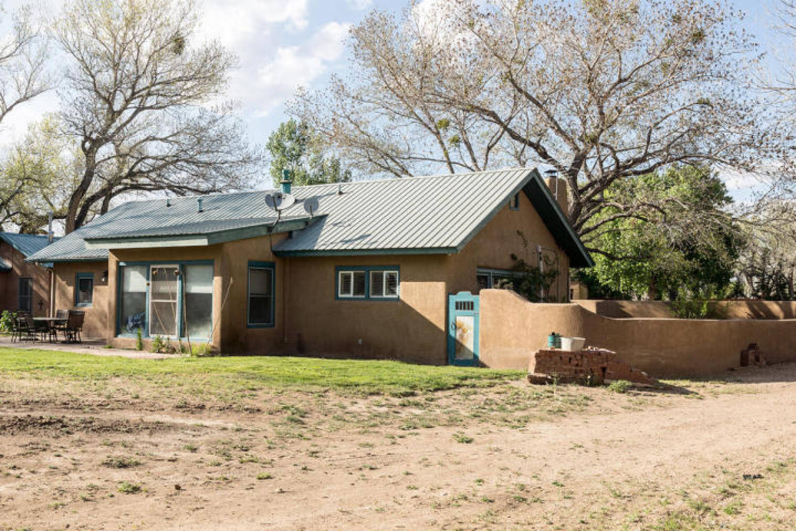 Brivity 598 Rincon Road Corrales, NM 87048 Virtual Tour