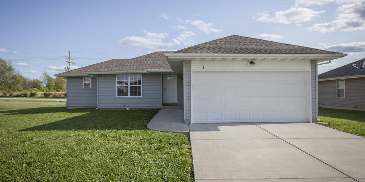Brivity 412 West Sugar Lane Clever, MO 65631