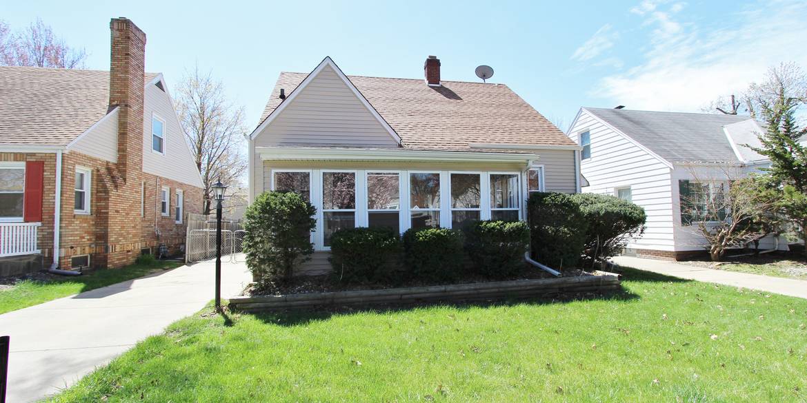 Brivity 1012 E. Norwood Blvd Peoria, IL 61603