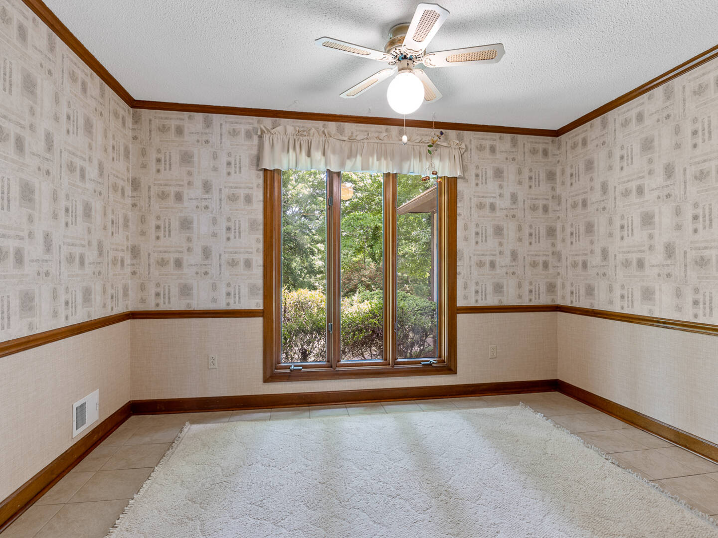 129 Sorrento Dr. Moore, SC 29369