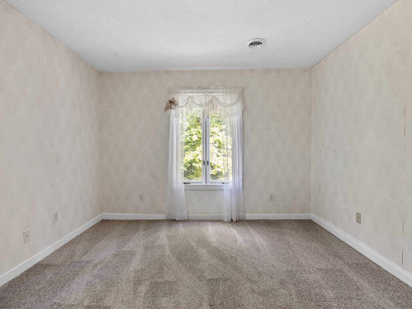 129 Sorrento Dr. Moore, SC 29369