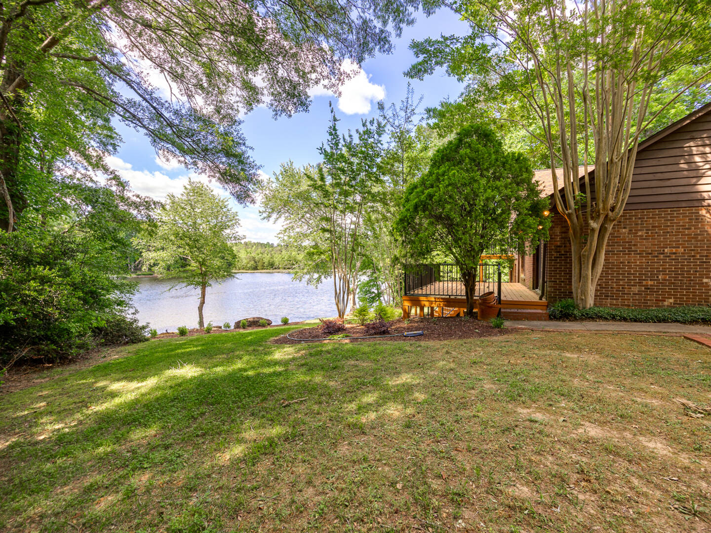 129 Sorrento Dr. Moore, SC 29369