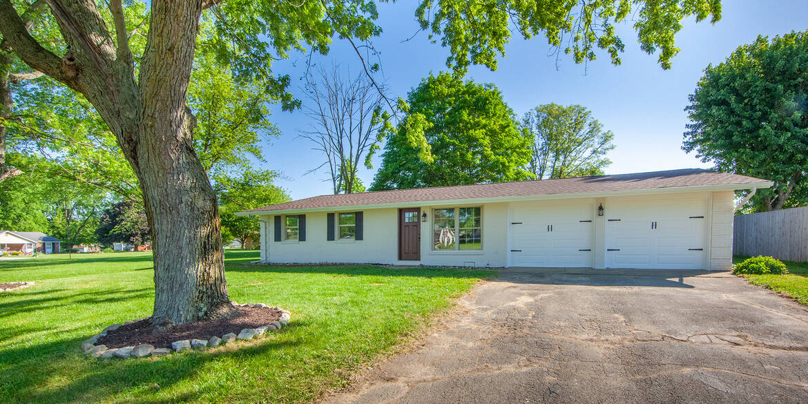 Brivity 321 Winding Way Frankton, IN 46044