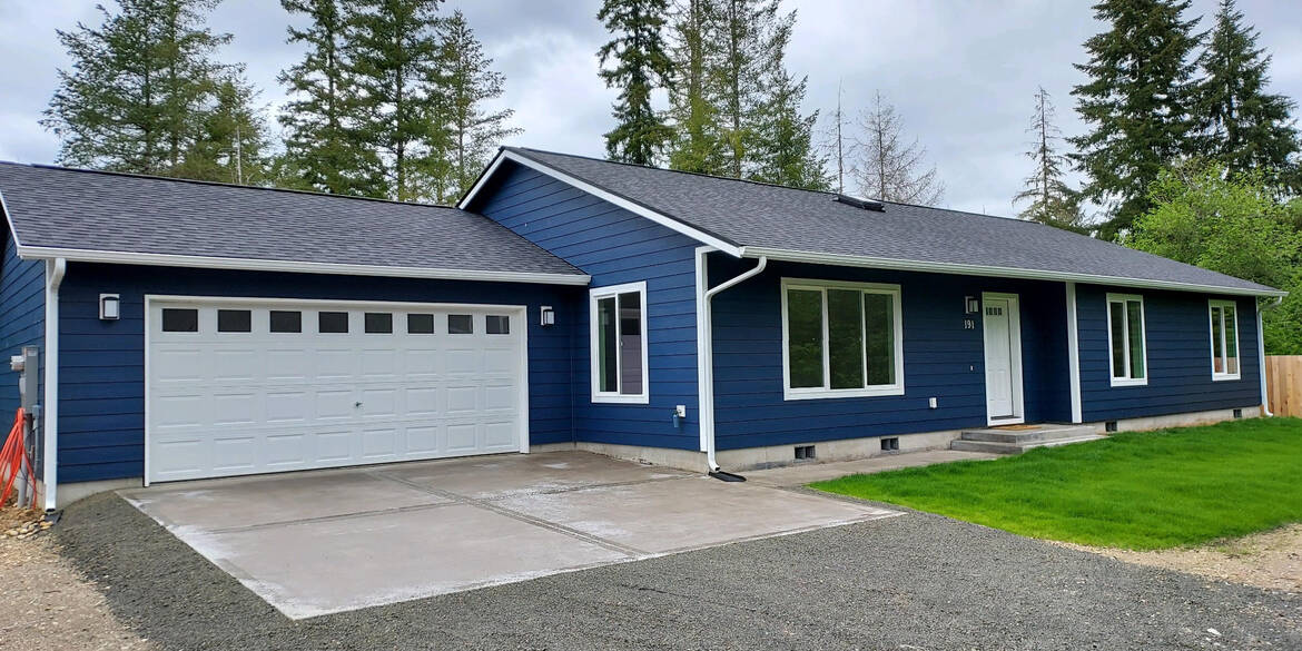 Brivity 191 Satsop Maple Glen Dr Elma, WA 98541