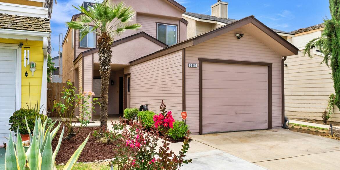 Brivity 3661 W Harvard Ave Fresno, CA 93722