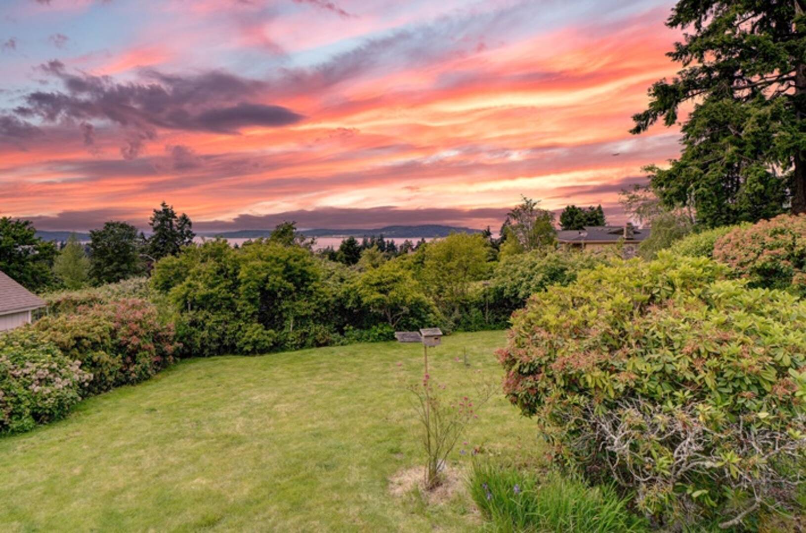1009 Rowell St Steilacoom, WA 98388