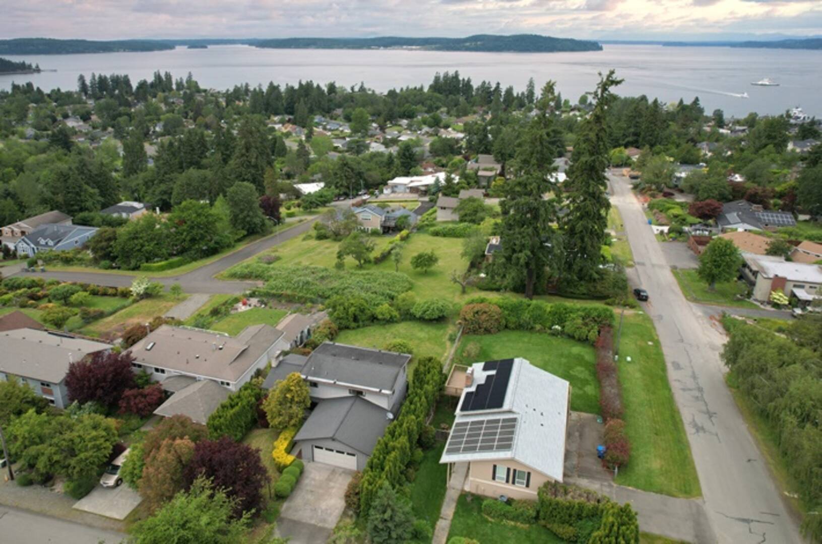 1009 Rowell St Steilacoom, WA 98388