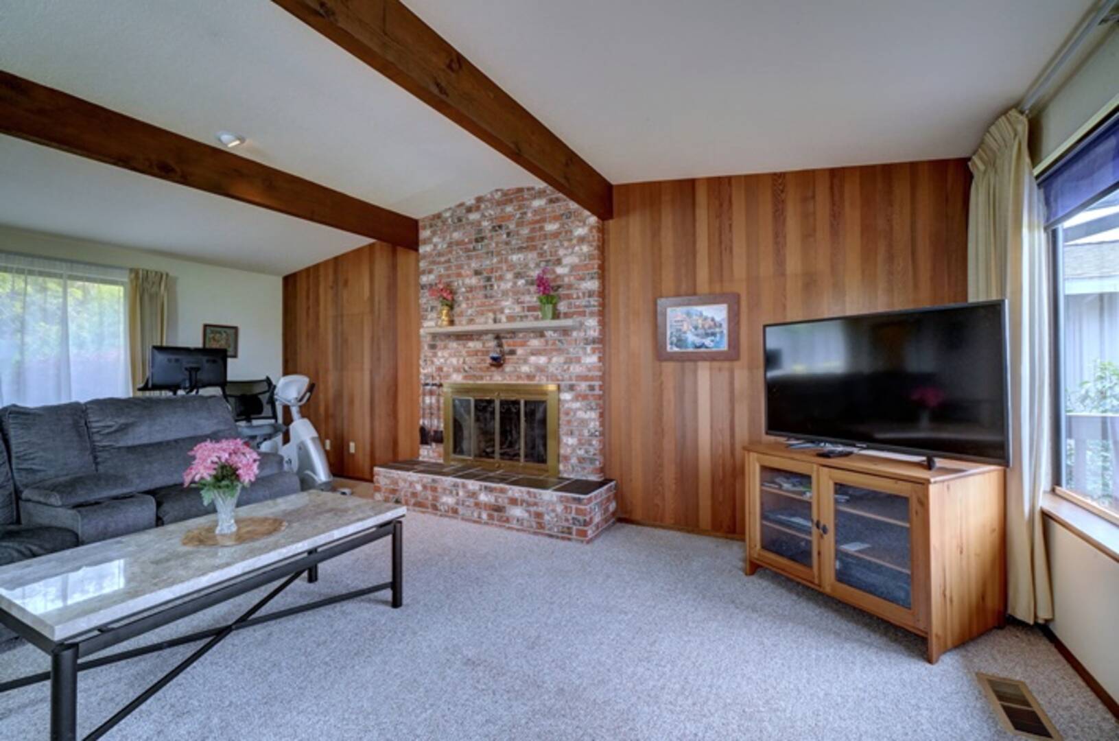 1009 Rowell St Steilacoom, WA 98388