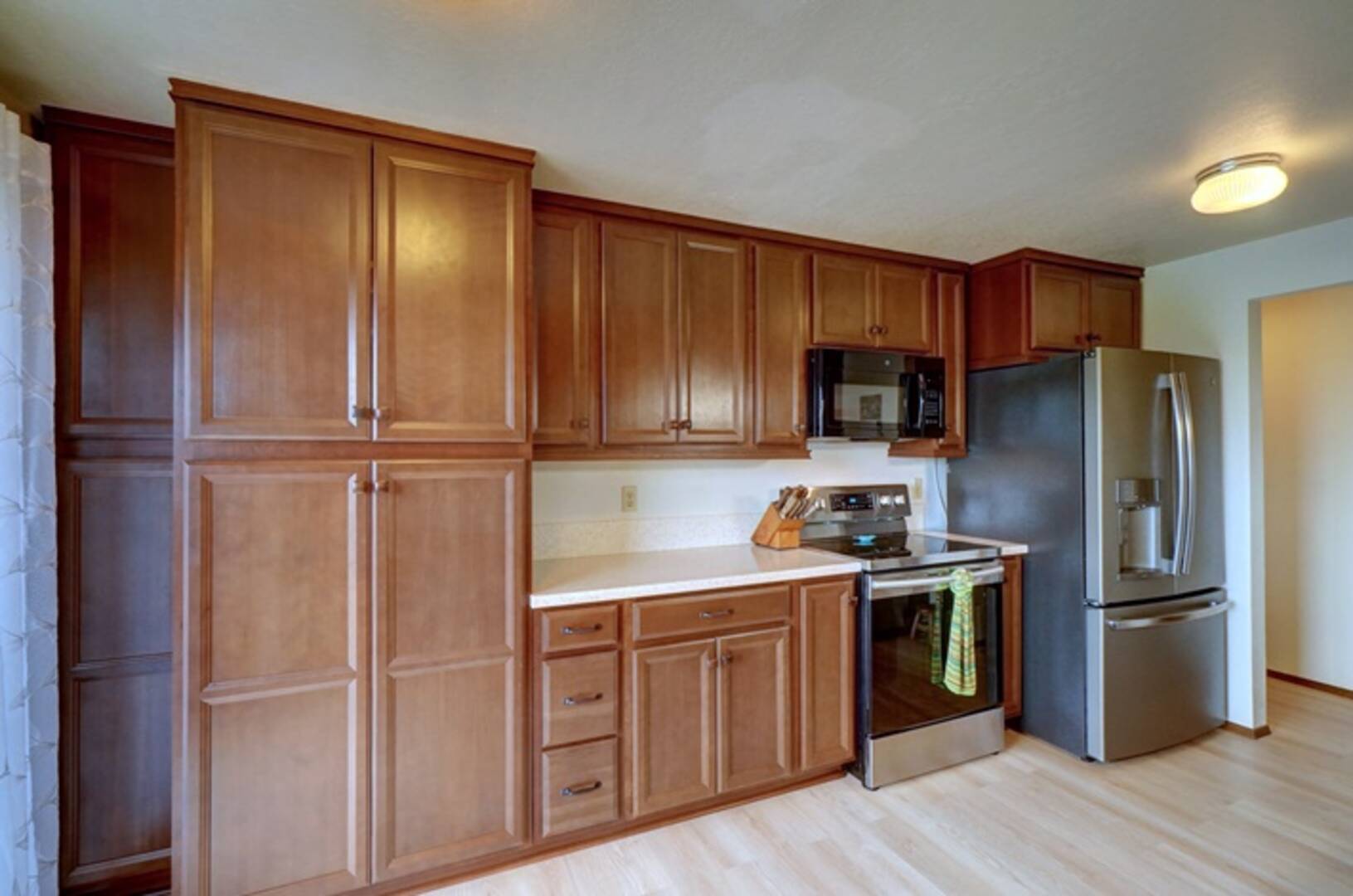 1009 Rowell St Steilacoom, WA 98388
