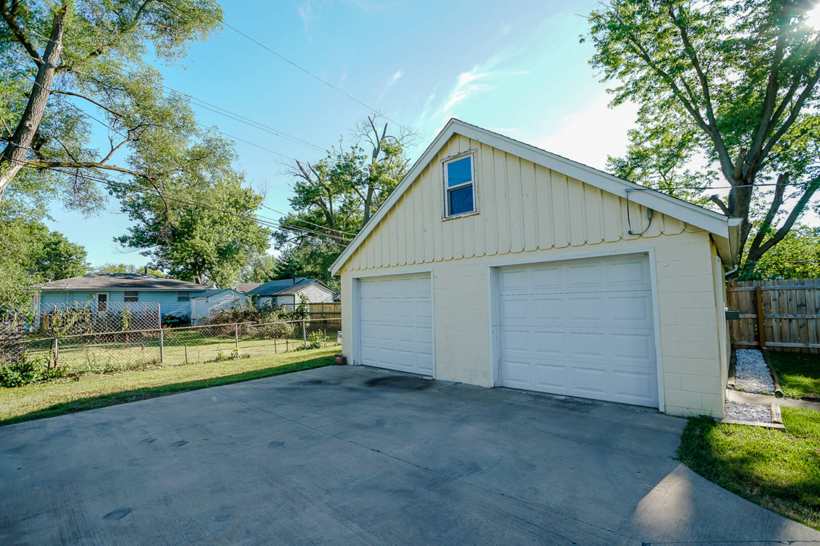 1914 W Richwoods Blvd Peoria, IL 61604