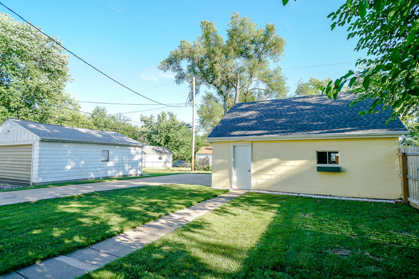 1914 W Richwoods Blvd Peoria, IL 61604