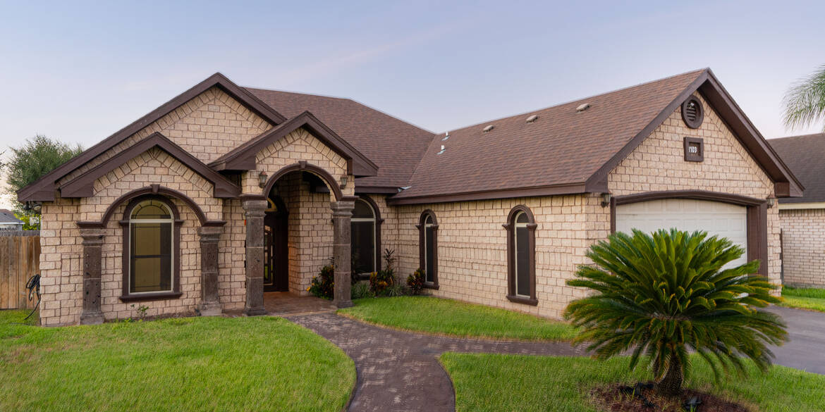 Brivity 1103 Sundown Circle San Juan, Texas 78589