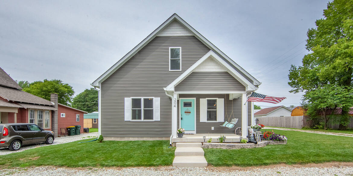 Brivity 204 W South Street Arcadia, IN 46030