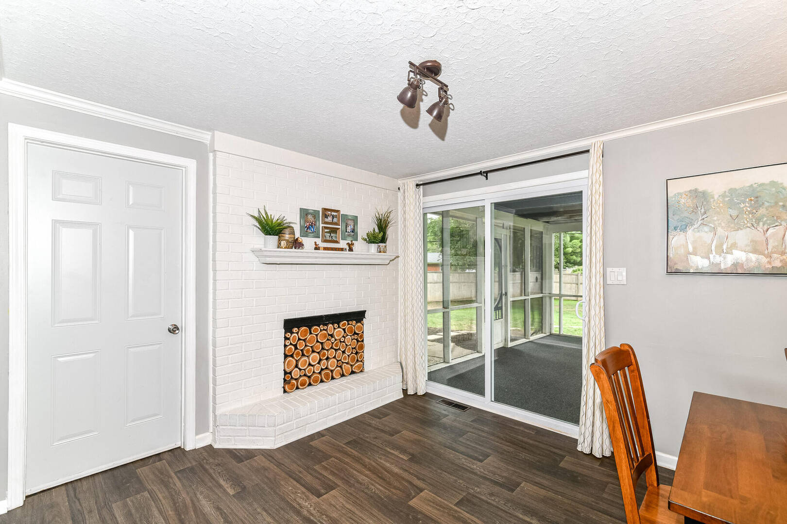 8220 E. 131st Street Fishers, IN 46038