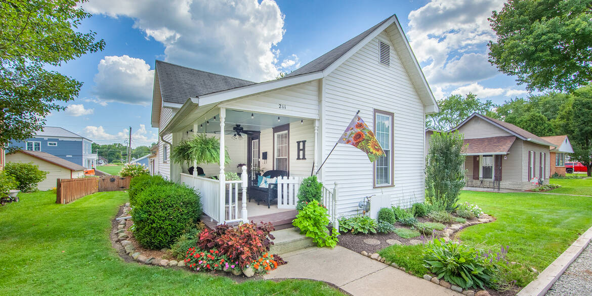 Brivity 211 Taylor St Pendleton, IN 46064