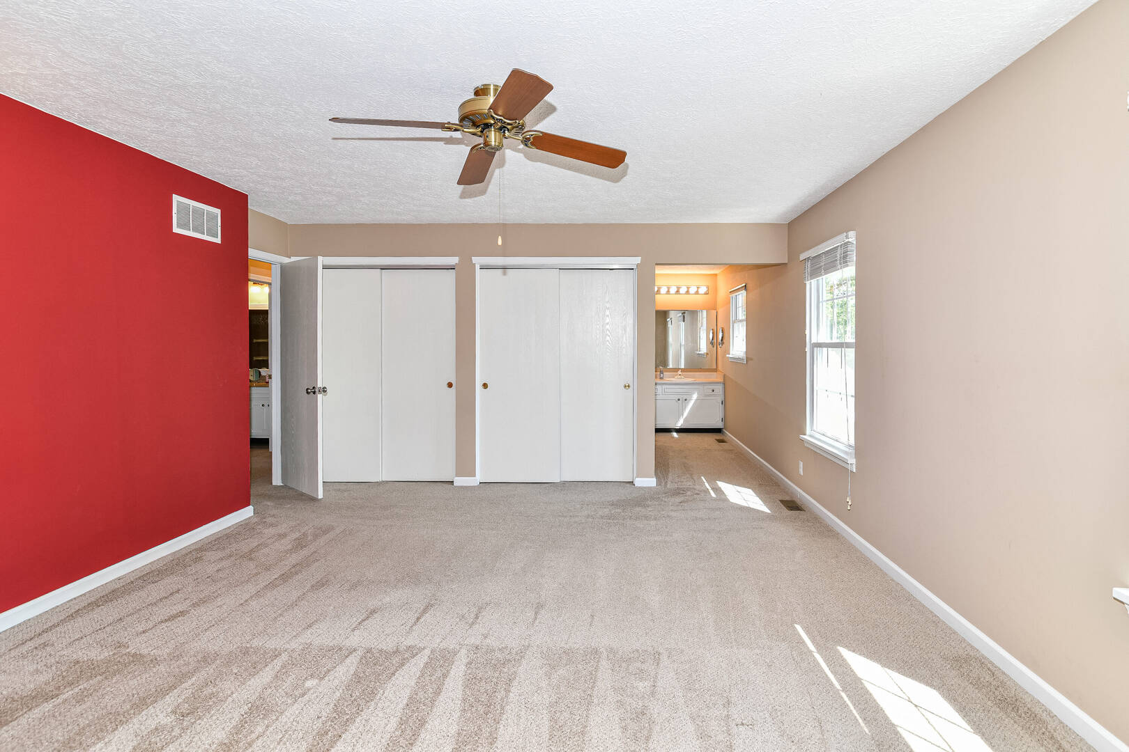 8633 Fox Ridge Lane Indianapolis, IN 46256