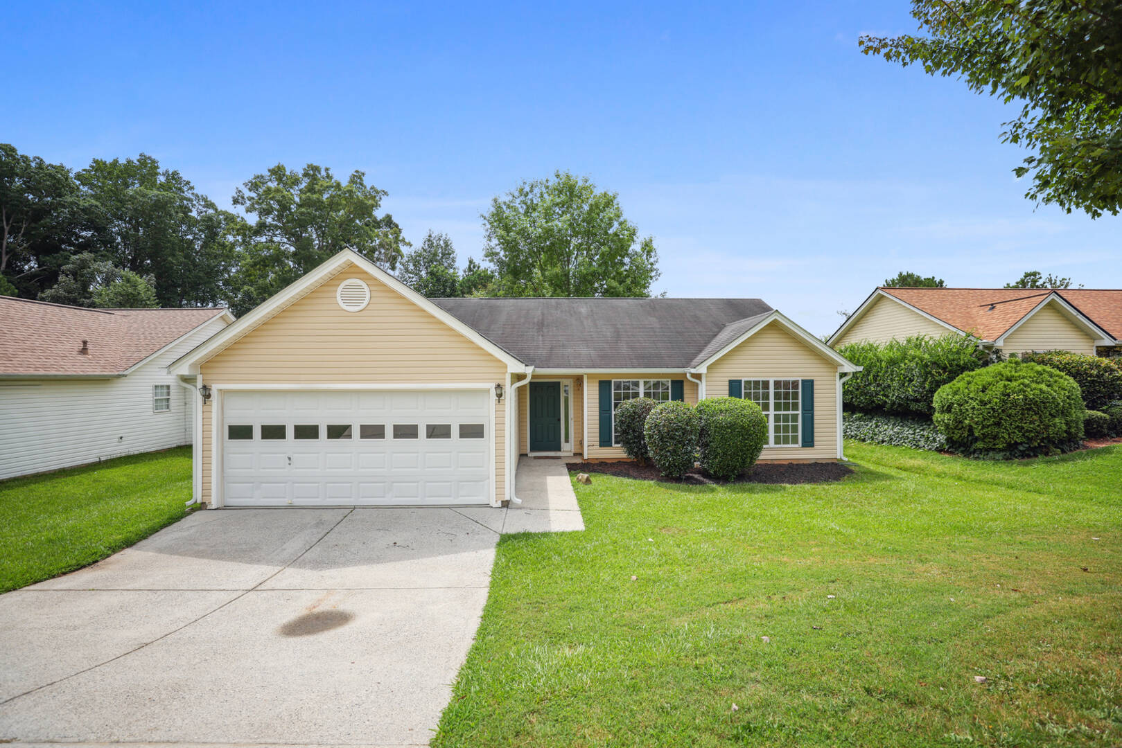 705 Amelia Grove Ln Lawrenceville, GA 30045